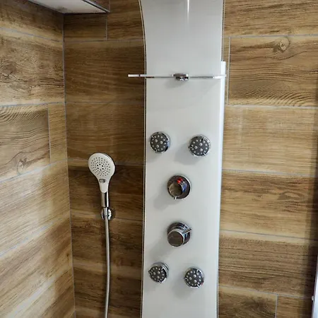 T4 Neuf A 5 Min Du Centre דירה