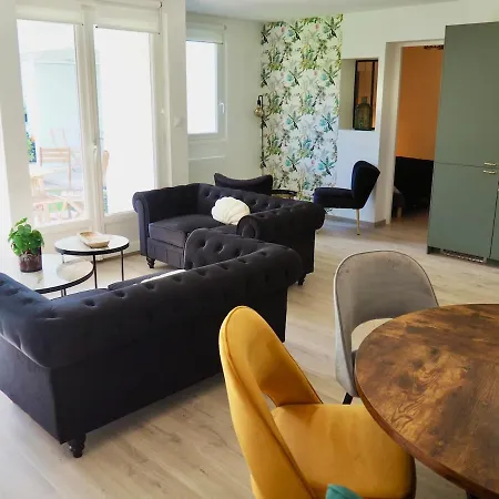 T4 Neuf A 5 Min Du Centre Apartment